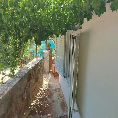 By The Sea Cove Zarace - Gdinj, Hvar - 25037 Gdinj